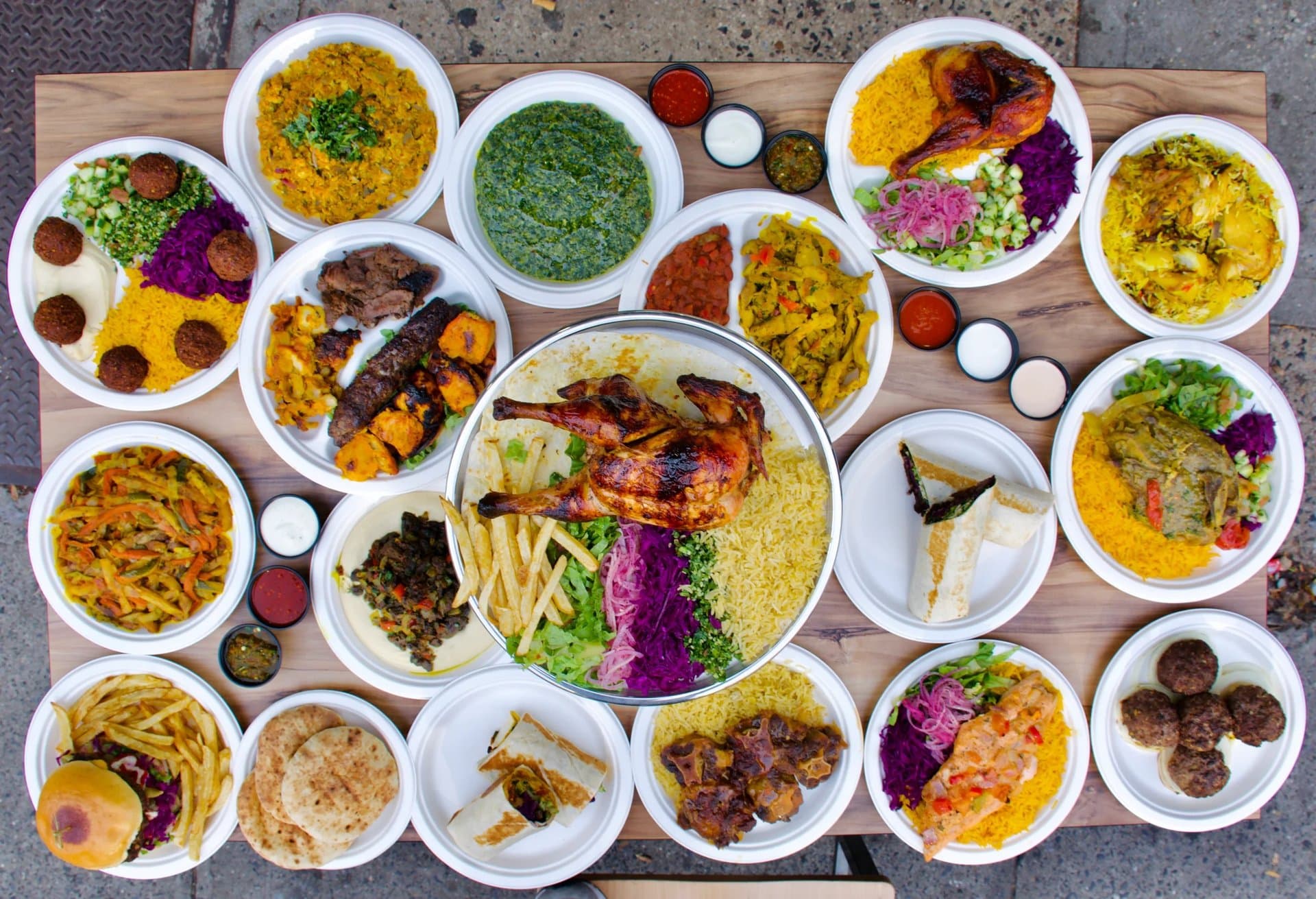 Kemo’s Hot Kitchen Bites, a halal cafeteria in Boerum Hill